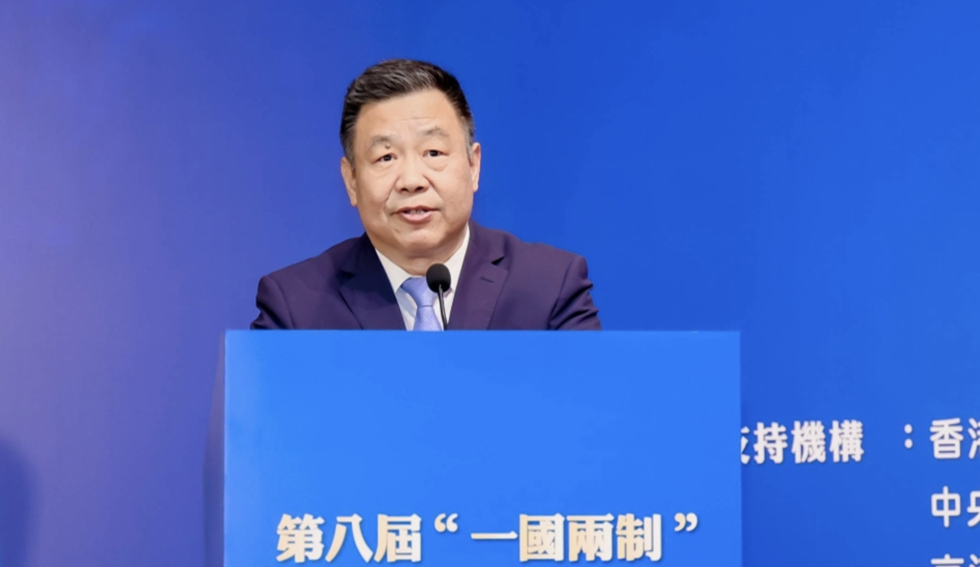 截屏2023-11-24 12.37.16.png
