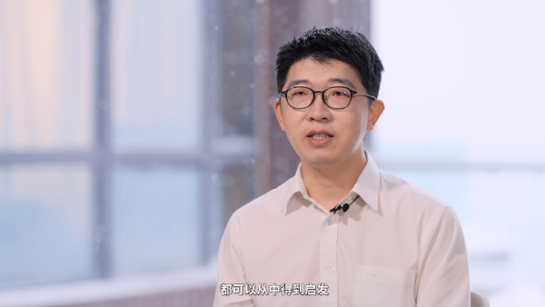 周播报01.png
