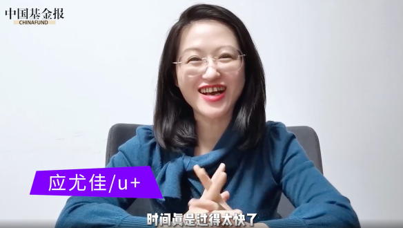 周播报01.png